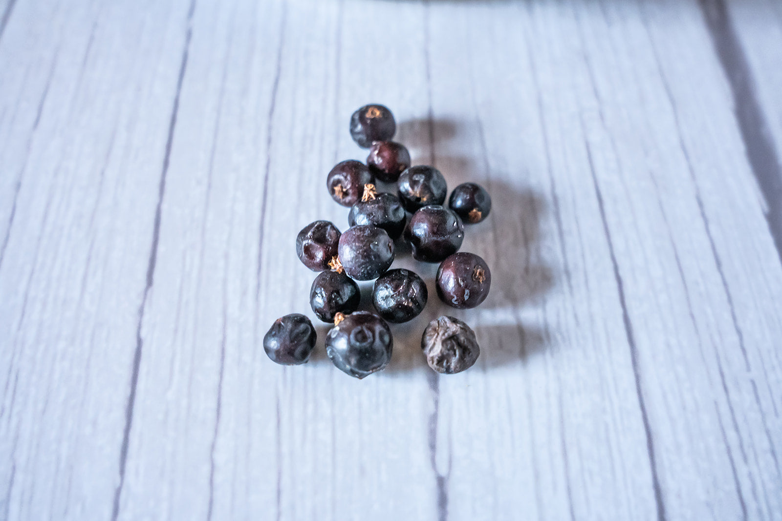 Juniper Berries, organic. image 2