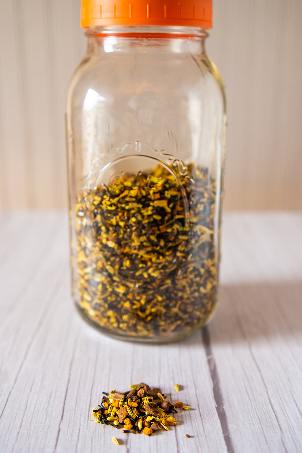 Turmeric Chai Tea, organic image 2