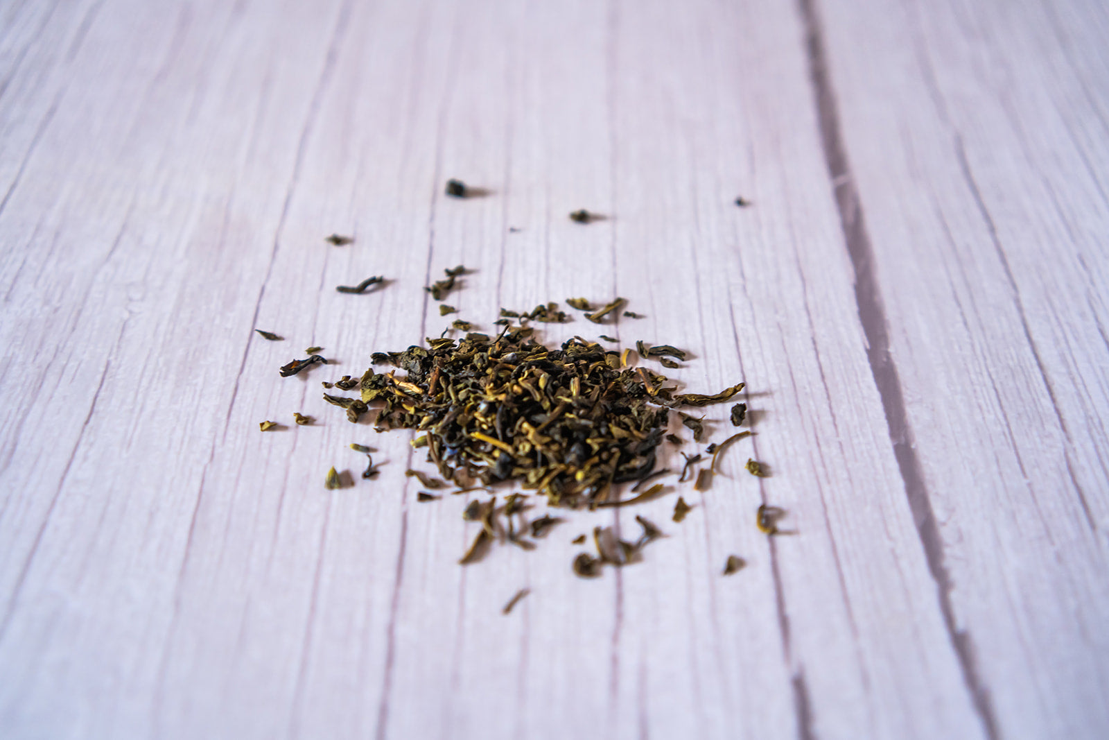 Earl Grey Green with Lavender Petals image 3