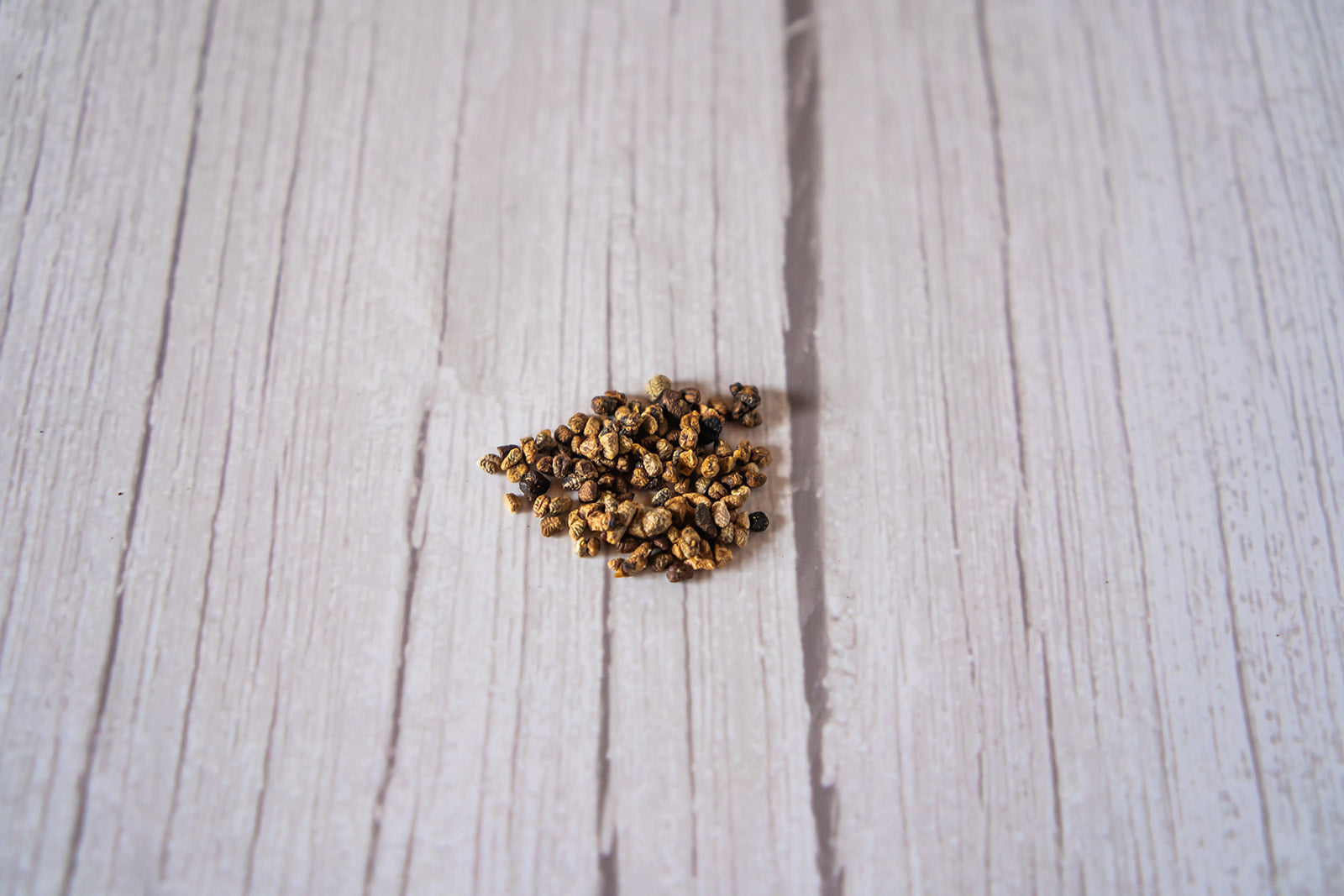 Cardamom Seed Decorticated, whole organic image 2