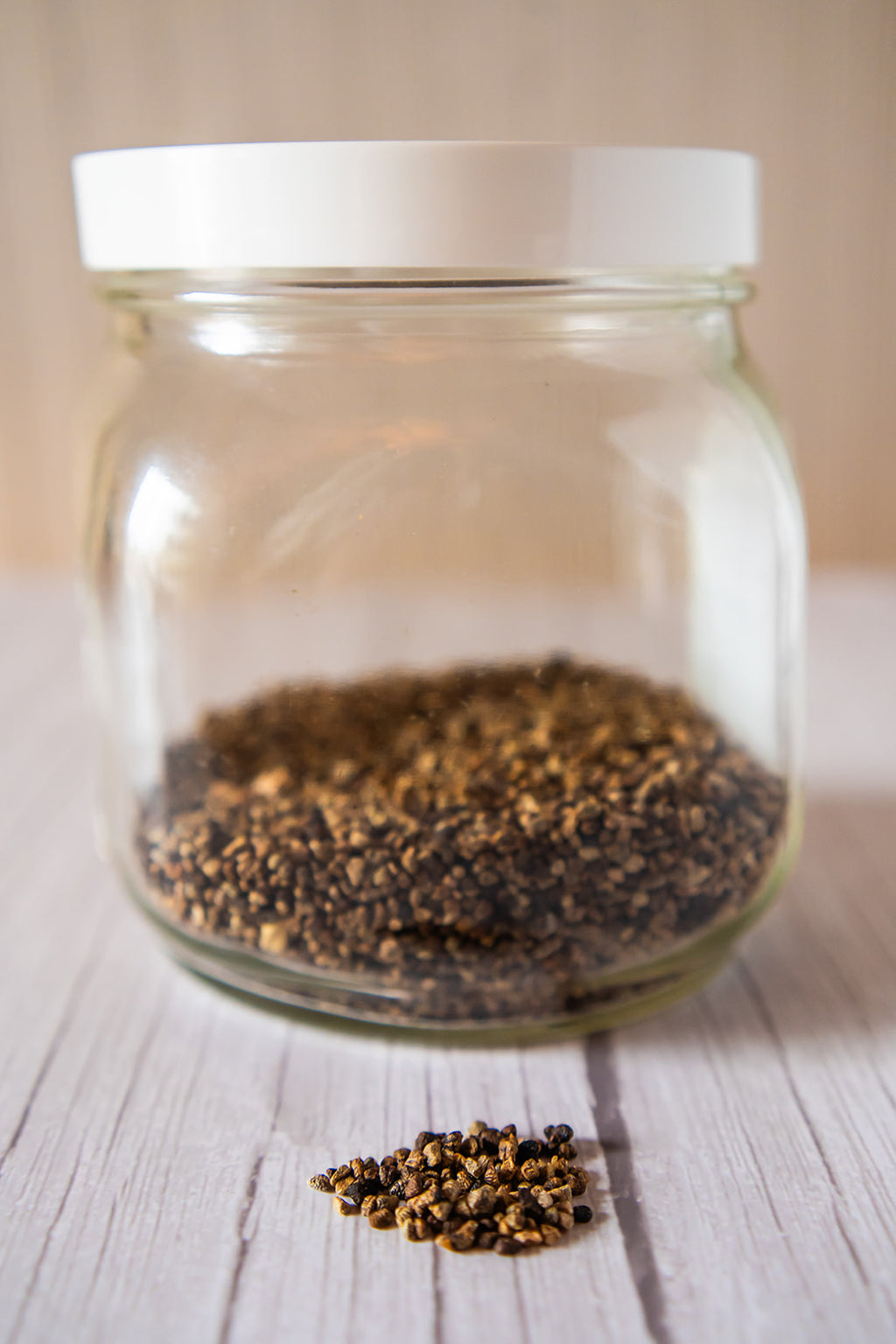 Cardamom Seed Decorticated, whole organic image 1