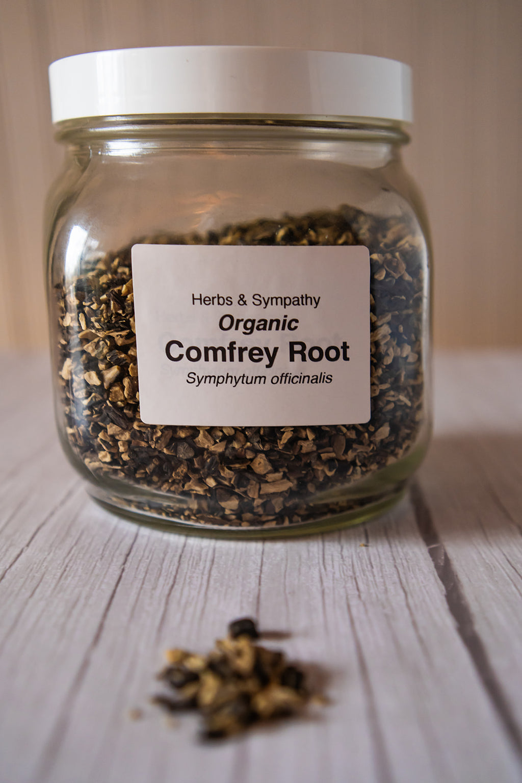 Comfrey Root, organic image 0