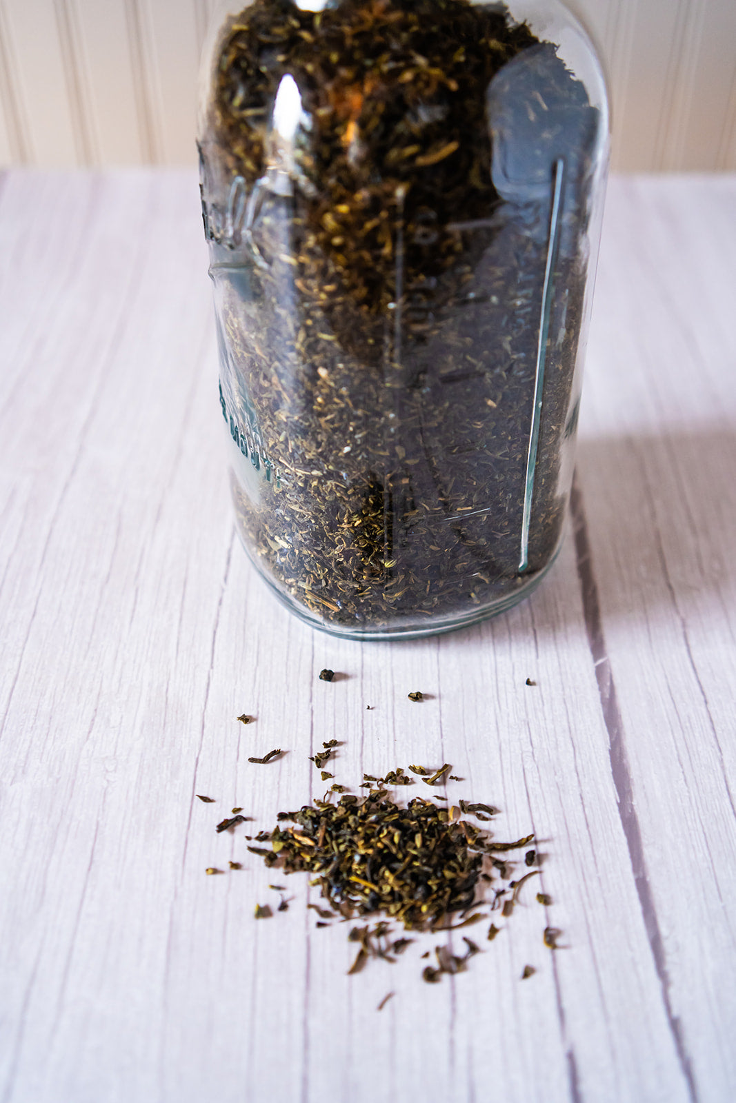 Earl Grey Green with Lavender Petals image 2